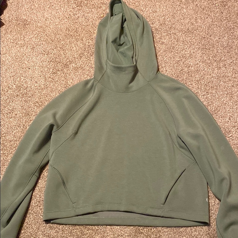 Green Cropped Hooded Lululemon running hoodie